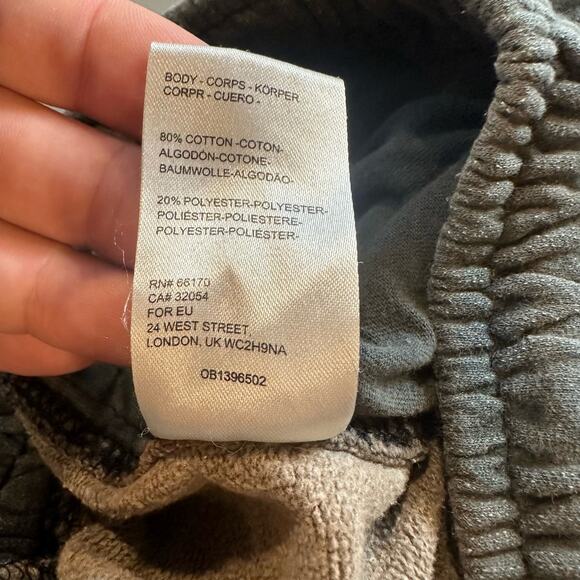 Urban Outfitters Gray Faded Bleached Sweat Shorts Drawstring Waist Pull On S - Picture 8 of 9